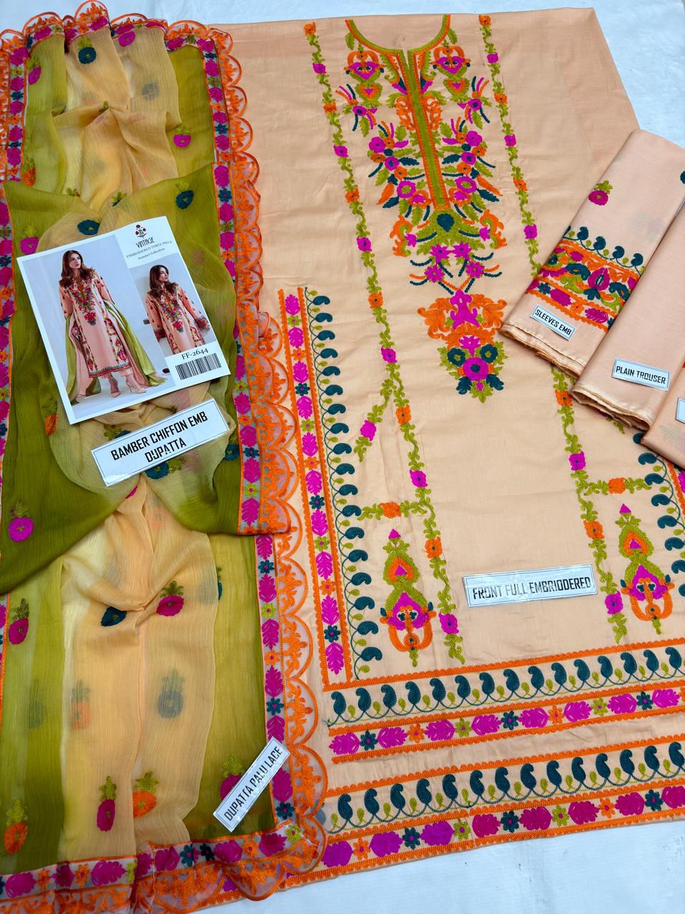 *Vintage 2644*
*Stuff: Best Quality lawn cotton*